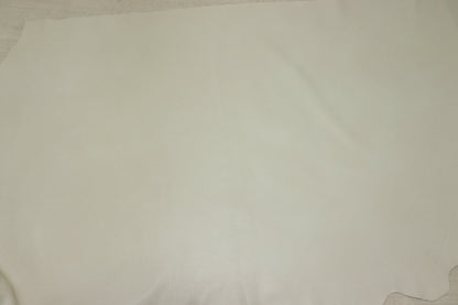 ds30円！新入荷！イタリアンレザー　アンチック　オフホワイト　シュリンク加工　244ds