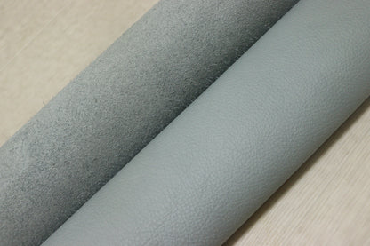 DS30円！新入荷！イタリアンレザー　もちもち　ライトブルー　シュリンク加工　265DS