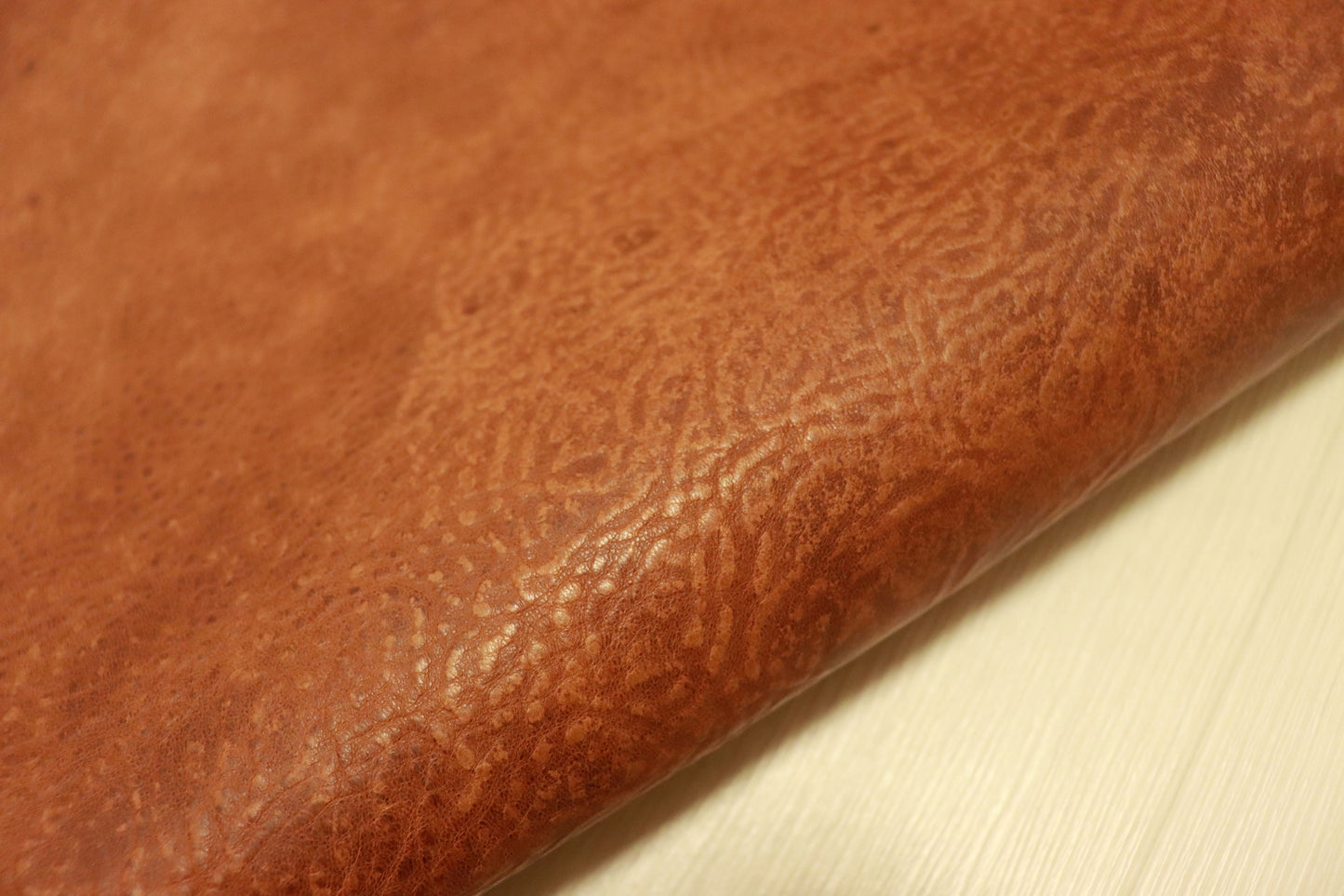 ds75円！新入荷！上質！オイルヌメ ショルダー チョコブラウン 149ds