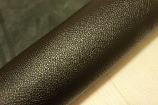 ds75円！新入荷！上質！ショルダー シュリンクシボ ブラック ヌメ革 154ds