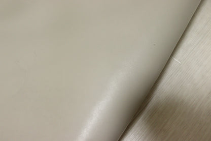 ds28円！新入荷！サンドベージュ　顔料仕上げ　スムース加工　307ds