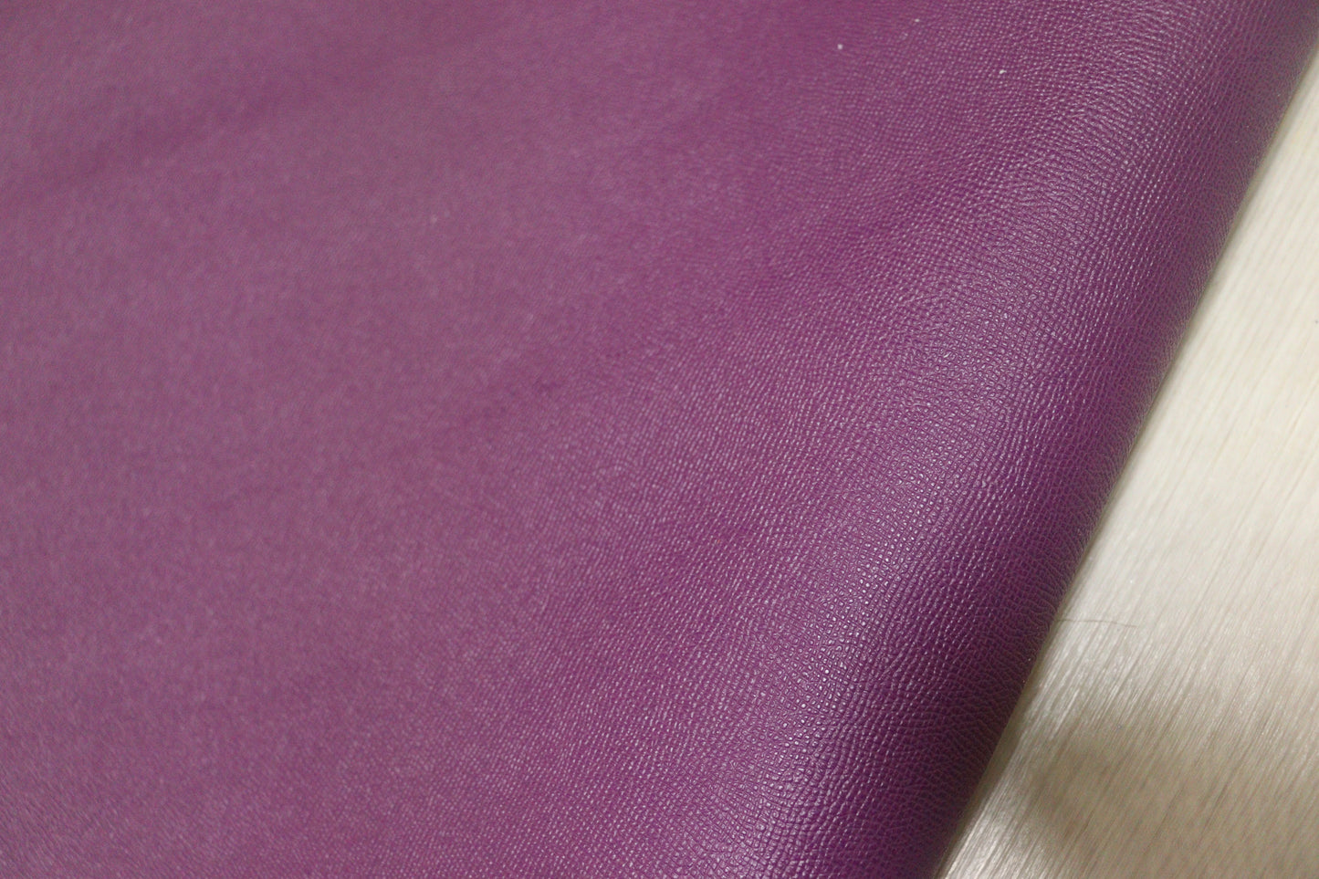 ds25円！新入荷！顔料仕上げ　絹目型押し　フクシャパープル　160ds