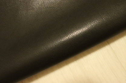 ds25円！やや訳あり　新入荷！オイルレザー　ブラック　スムース加工　249ds