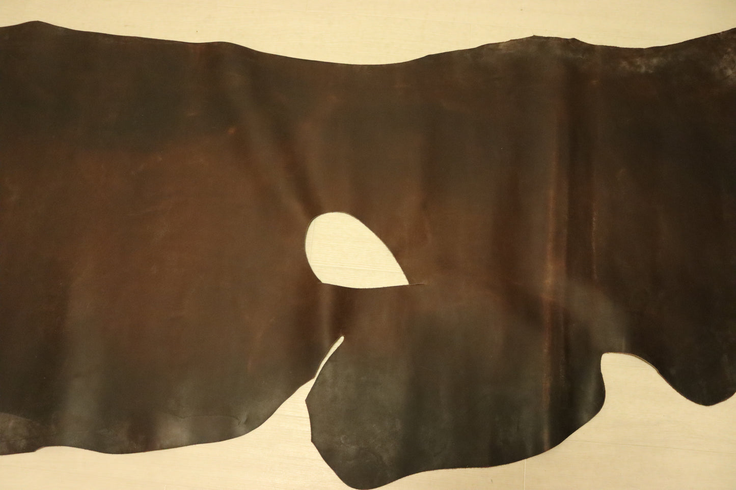 ds38円！新入荷！Crazy Horseオイルプルアップ　ヴィンテージブラウン　ヌメ革　160ds