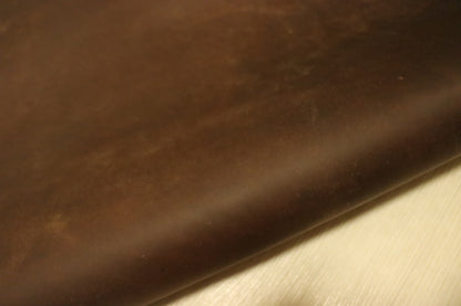 ds38円！新入荷！Crazy Horseオイルプルアップ　ヴィンテージブラウン　ヌメ革　160ds