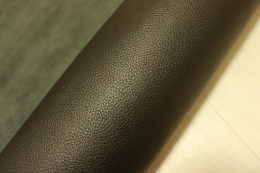 ds75円！新入荷！上質！ショルダー シュリンクシボ ブラック ヌメ革 154ds