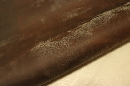 ds40円！新入荷！Crazy Horseオイルプルアップ　ヴィンテージブラウン　ヌメ革　138ds