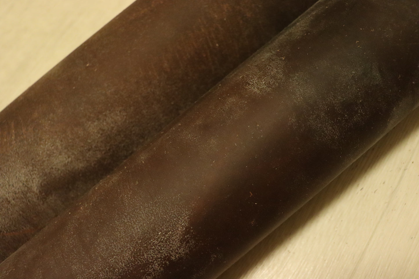 ds40円！新入荷！Crazy Horseオイルプルアップ　ヴィンテージブラウン　ヌメ革　144ds