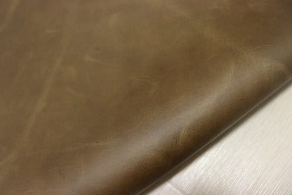 ds30円！新入荷！イタリアンレザー 　ブラウン　プルアップ加工　251ds