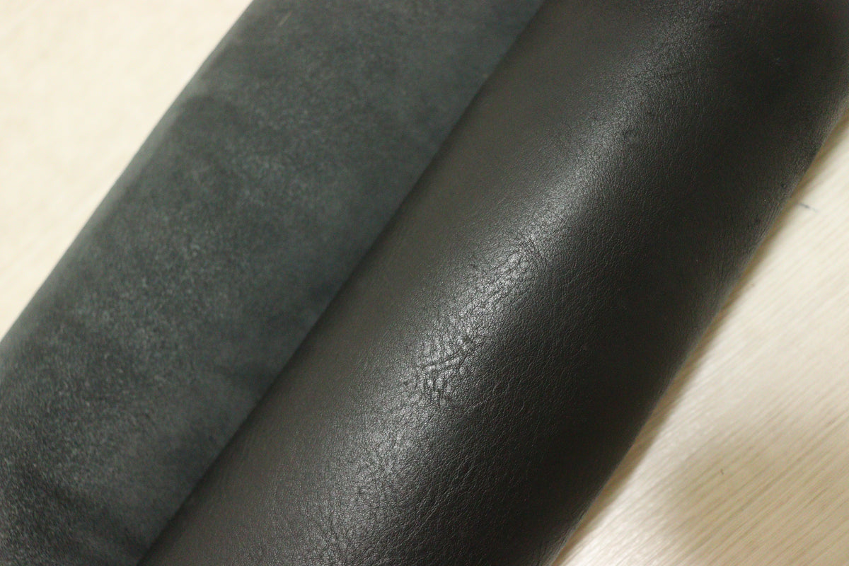 ds68円！イタリアンレザー 　オイルヌメ　ブラック　ショルダー　シュリンク加工　120ds