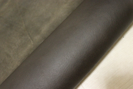 ds25円！新入荷！豚革　スムース加工　ダークブラウン　171ds