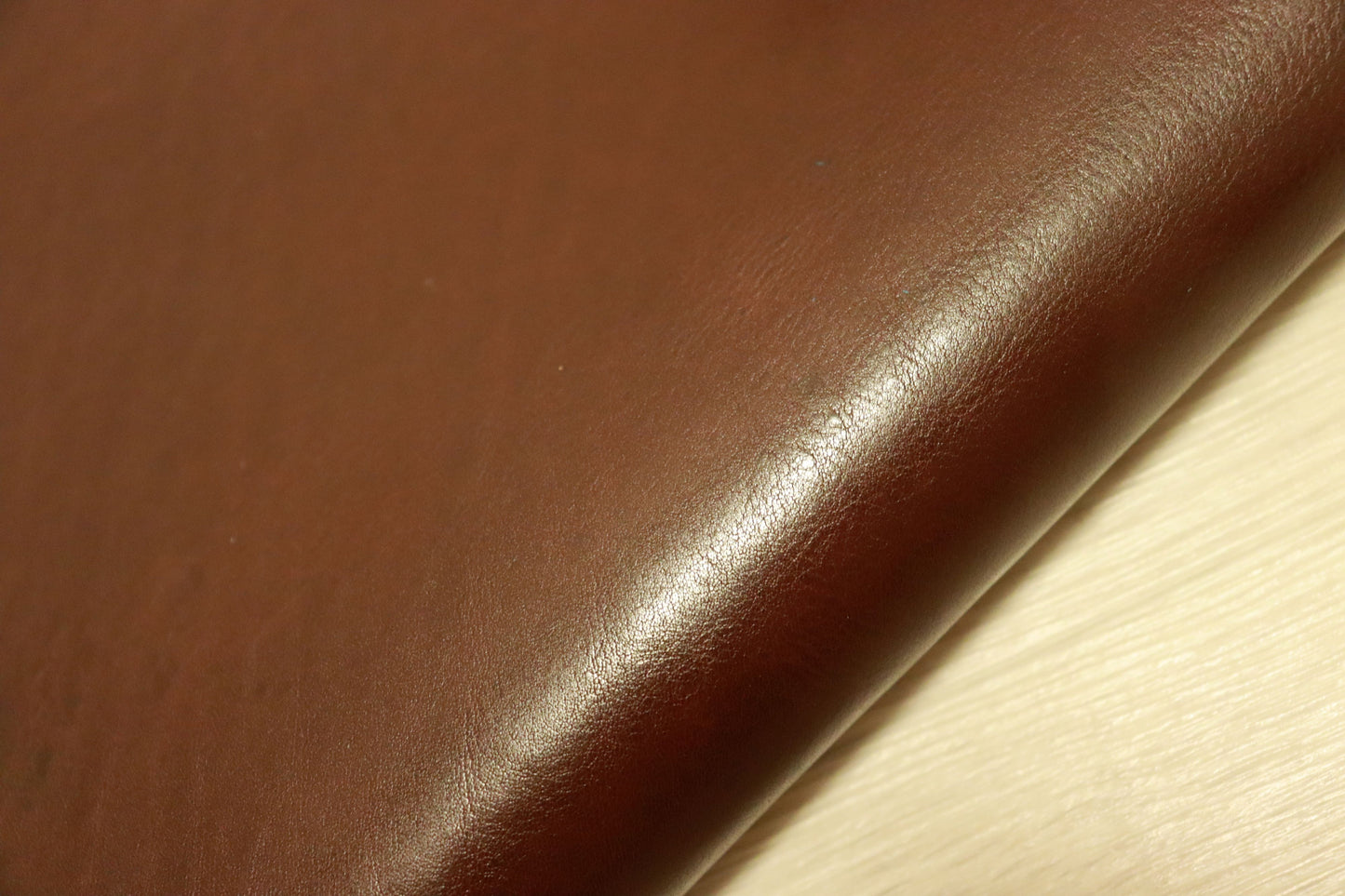 ds75円！新入荷！バダラッシカルロ社　ナッパCP　チョコブラウン　ショルダー　ヌメ革　　約55ds　ハギレ