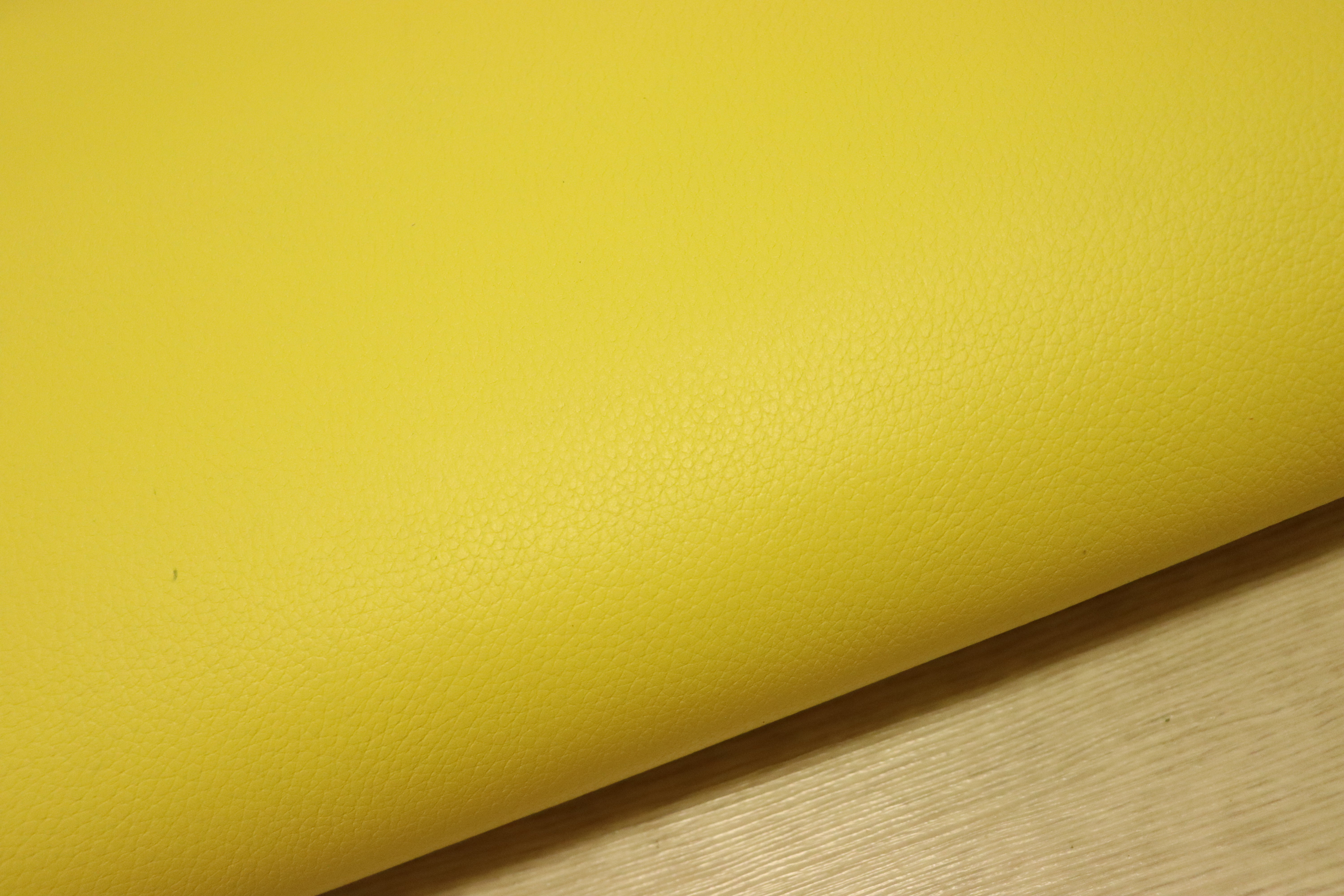 ds28円！新入荷！顔料仕上げ イエロー シボ型押し 180ds