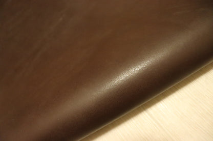 ds75円！新入荷！上質！オイルヌメ　ショルダー　スムース加工　セピアブラウン　130ds
