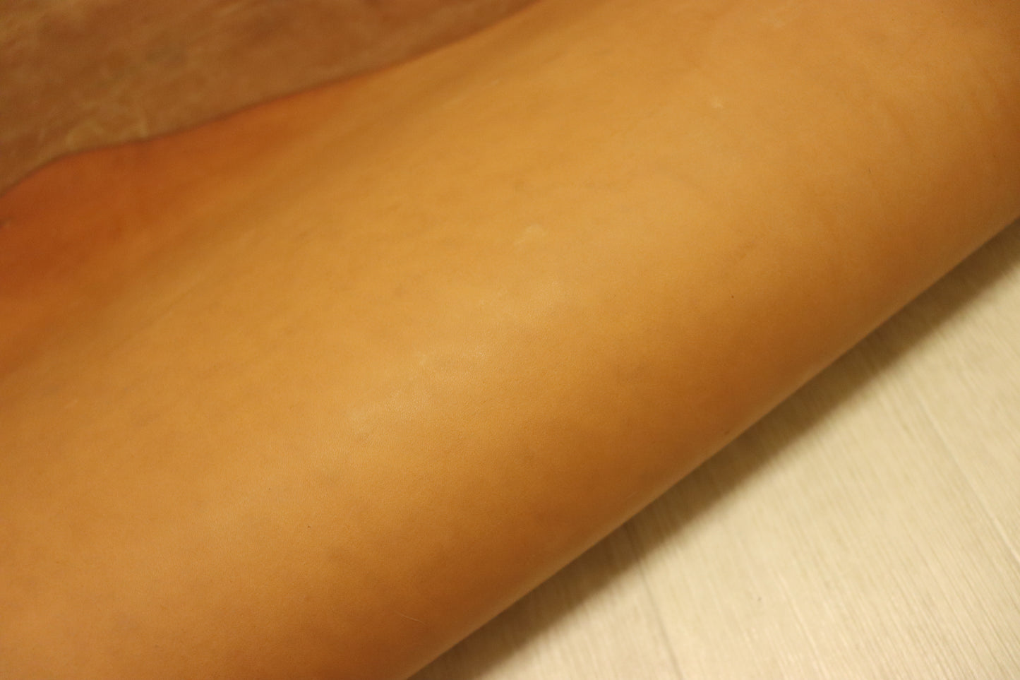 ds65円！やや訳あり　イタリアンレザー　TAN　極厚オイルヌメ　ショルダー　176ds
