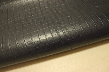 ds28円！新入荷！姫路レザー　顔料仕上げ　クロコ型押し　ネイビー　230ds