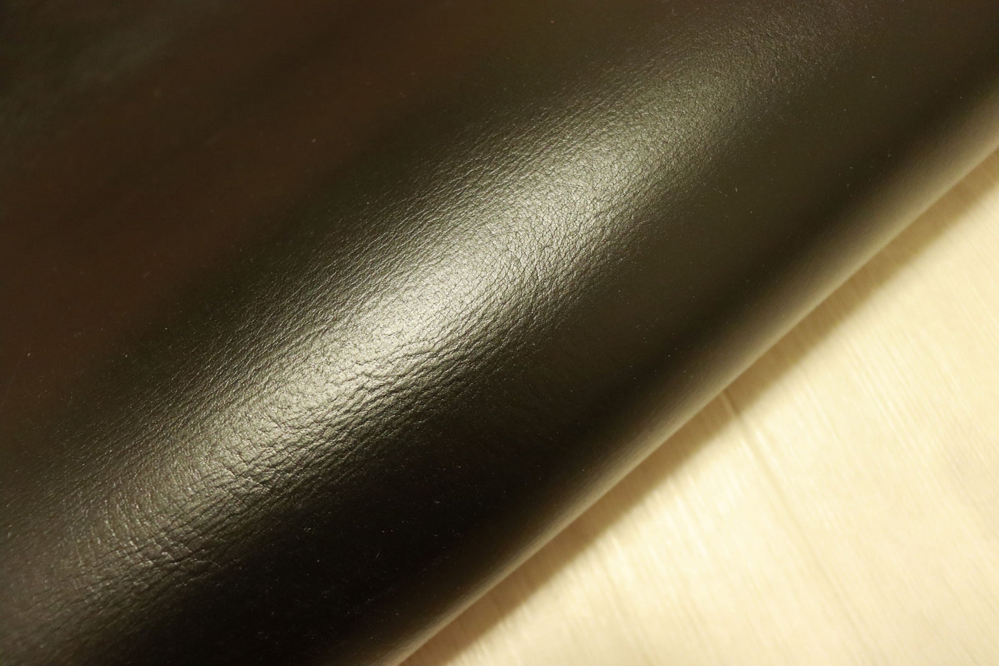 ds70円！新入荷！上質！極厚　オイルヌメ　Wショルダー　ブラック　177ds