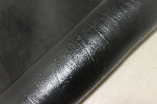 ds30円！新入荷！イタリアンレザー　セミベジタブル　絞り加工　ブラック　ヤギ　90ds