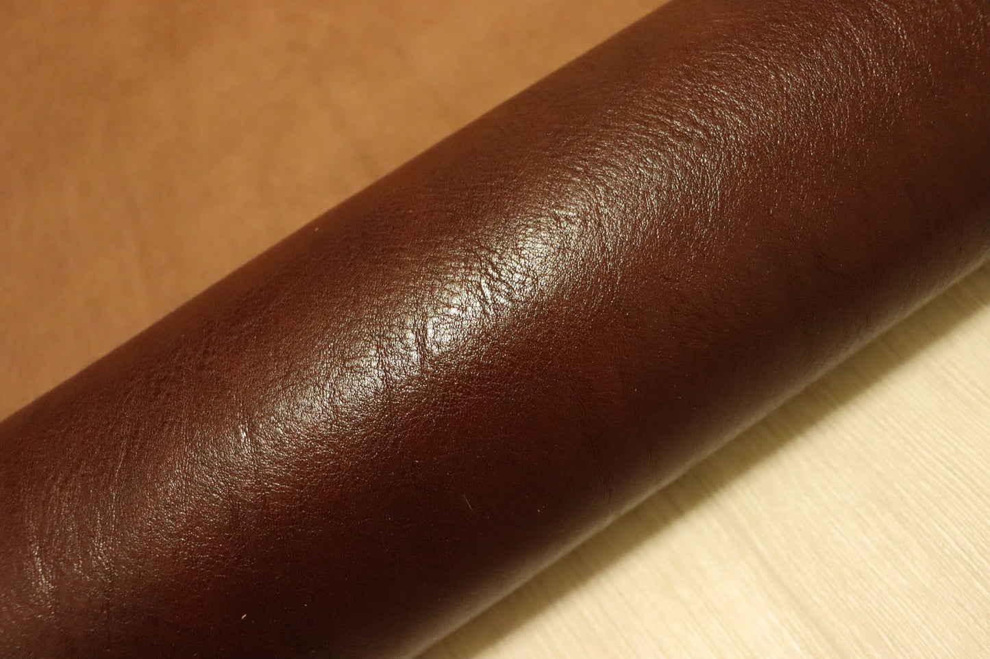 ds75円！トスカーナ　ヴァンダイクブラウン　シュリンク加工　ショルダー　オイルヌメ　153ds