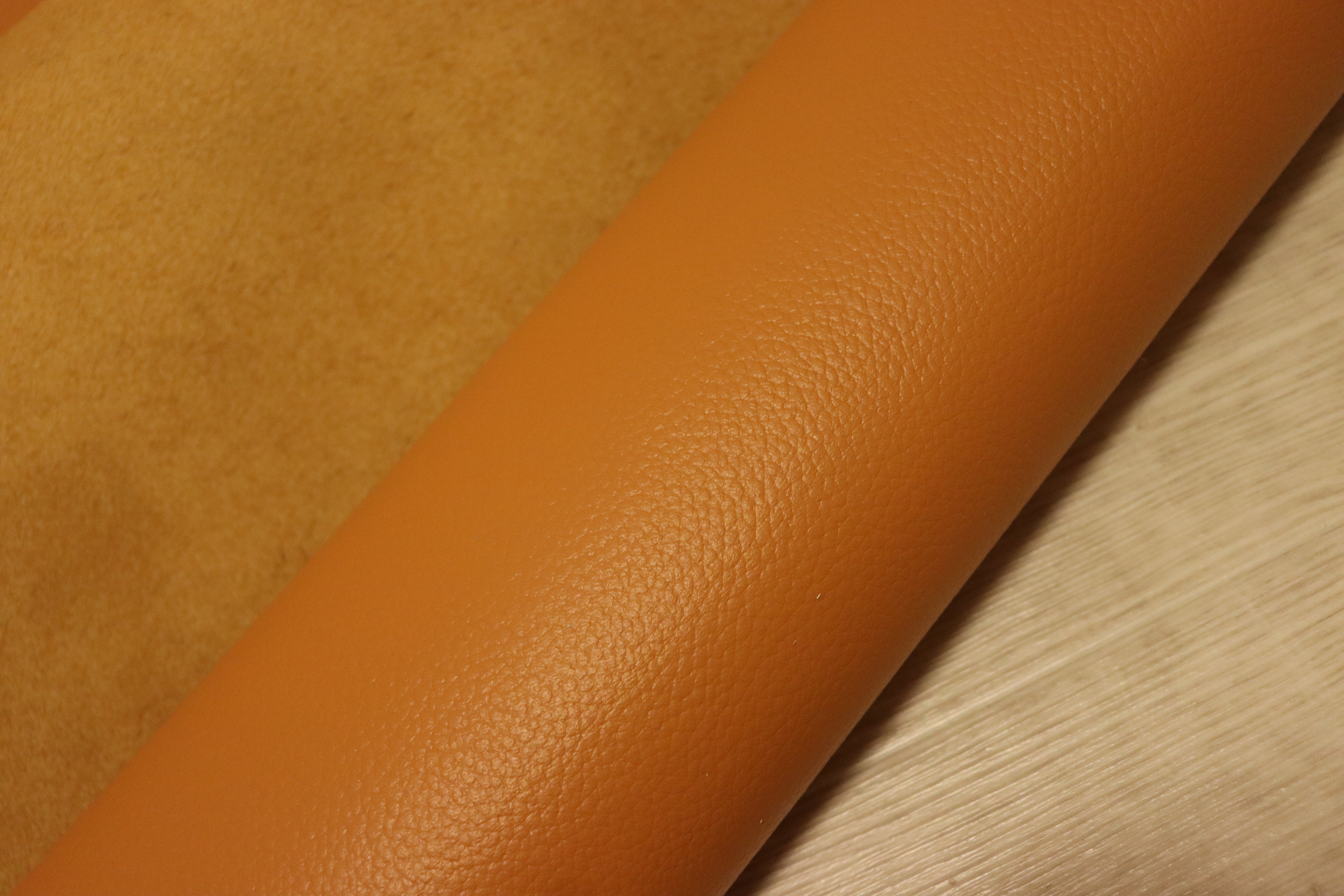 ds28円！新入荷！顔料仕上げ イエローブラウン シボ型押し 230ds