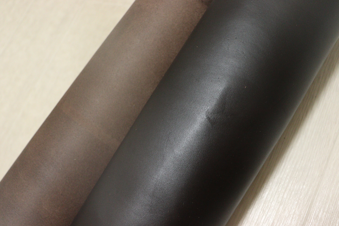ds50円！イタリアンレザー　ピットなめし　ベリー　ヴィンテージブラウン　ヌメ革　96ds