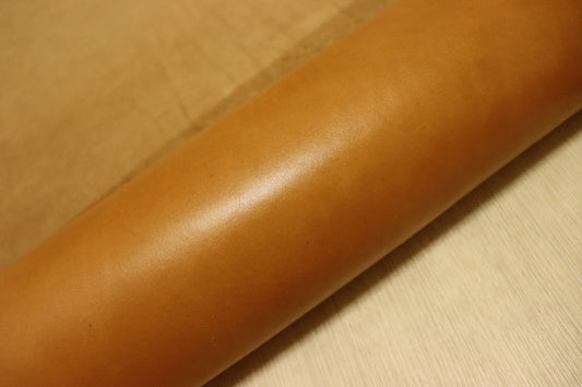 ds75円！新入荷!オイルヌメ　染料仕上げ TAN　ショルダー 163ds