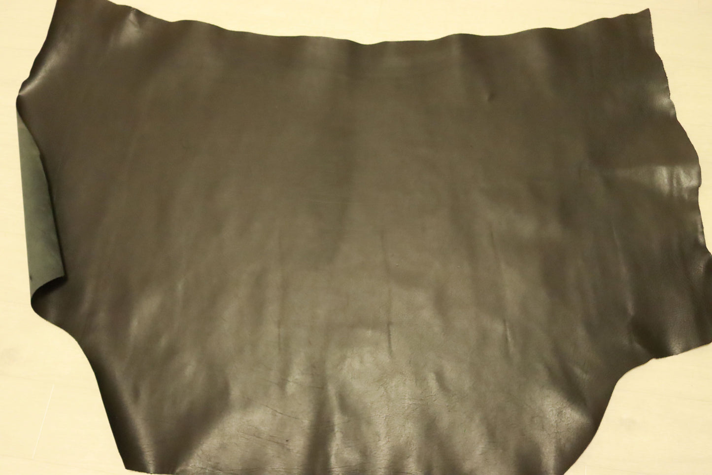 ds75円！新入荷！上質！ブラック　ショルダー　オイルヌメ　109ds