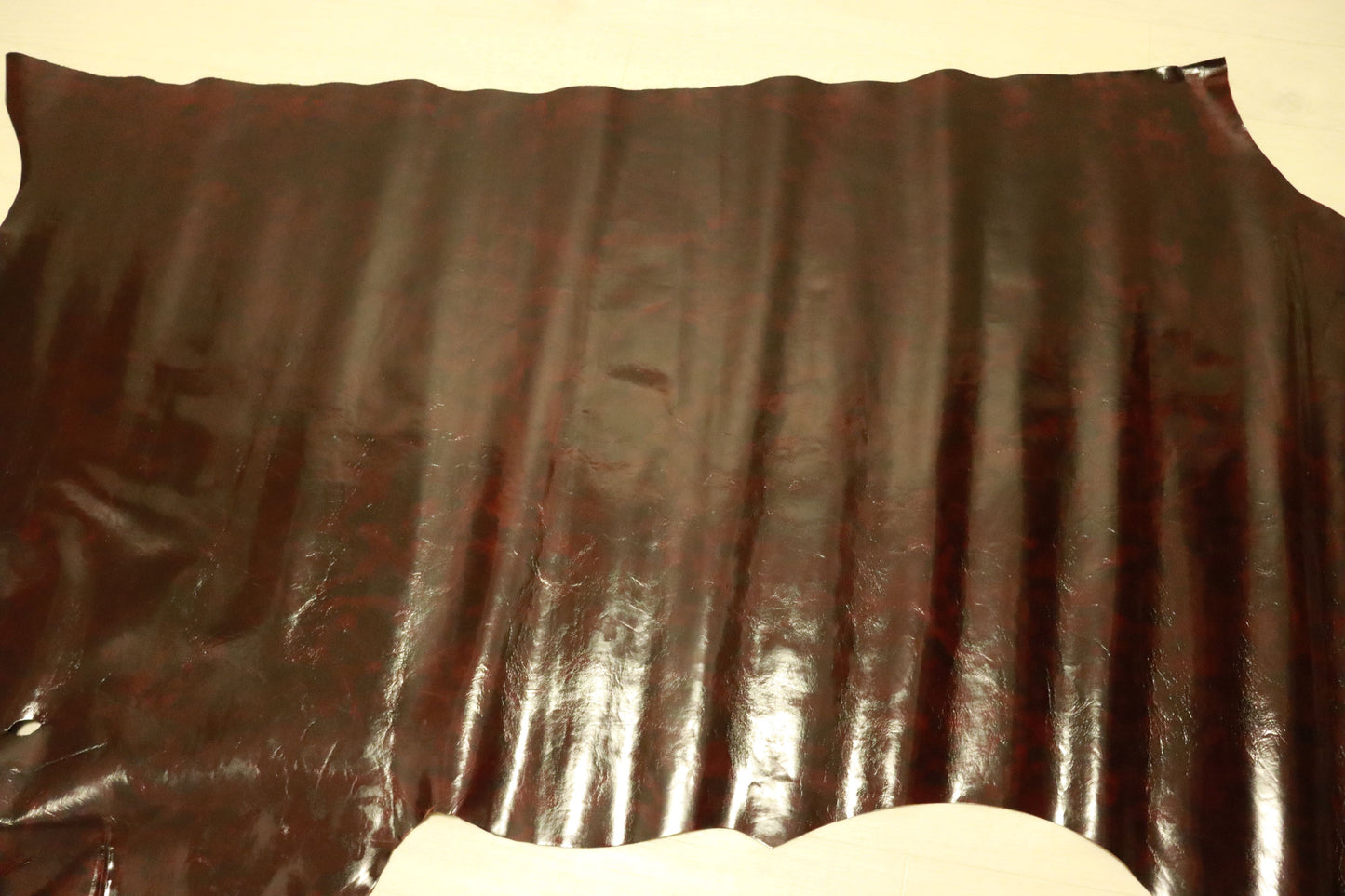 ds30円！新入荷！ムラ染 ガラス加工 ボルドーブラウン 大きめハギレ 200ds