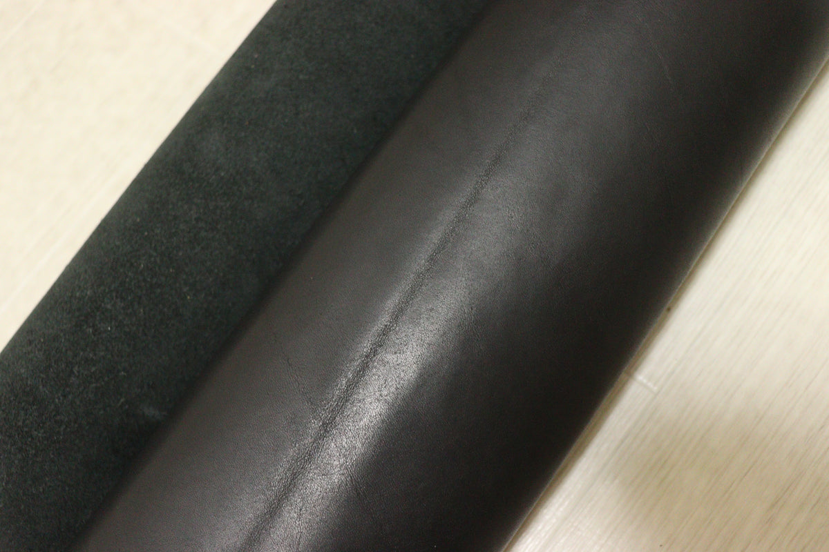 ds68円！新入荷！イタリアンレザー　オイルヌメ　ショルダー　ブラック　140ds