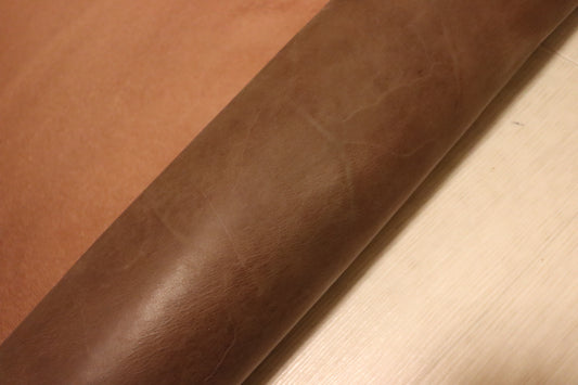 革 ハギレ スターエンボス レンガ系ブラウン ハンドメイド材料  