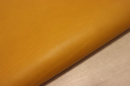 ds75円！新入荷アリゾナ　ショルダー　オイルヌメ　 ハギレ　イエローキャメル　100ds