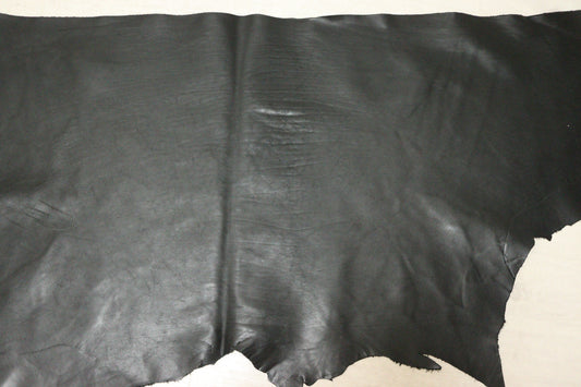 ds75円！イタリアンレザー 　スムース加工　ブラック　ショルダー　ヌメ革　100ds