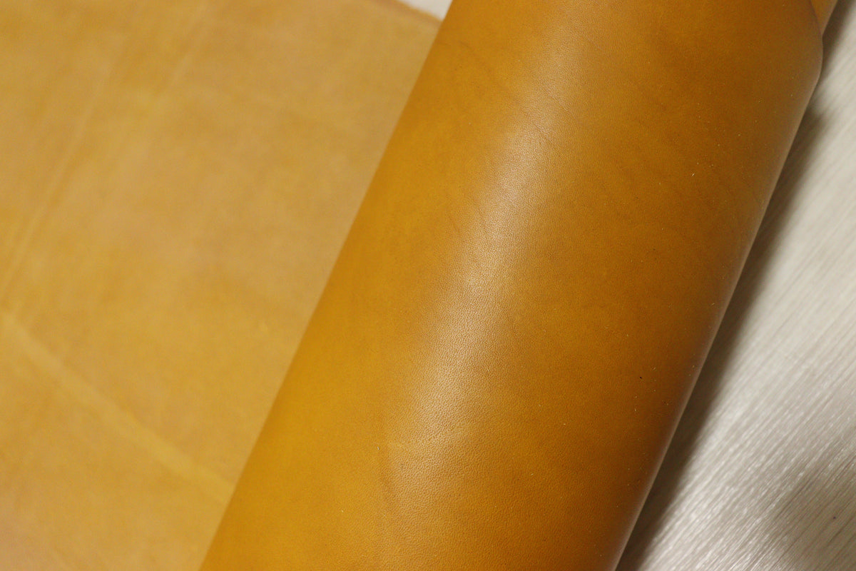 ds50円！イタリアンレザー　ベリー　オイルヌメ　イエローキャメル　アニリン仕上げ　80ds