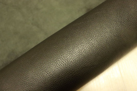ds75円！新入荷！上質！オイルヌメ　ダコタ　ショルダー　ブラック　177ds