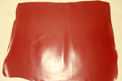 ds75円！新入荷！イタリアンレザー カーマインレッド ショルダー ヌメ革 ガラス加工 144ds