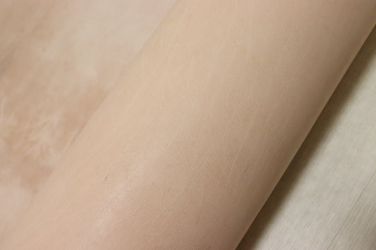 ds38円！新入荷！バッファロー　厚手ヌメ革　生成り　150ds