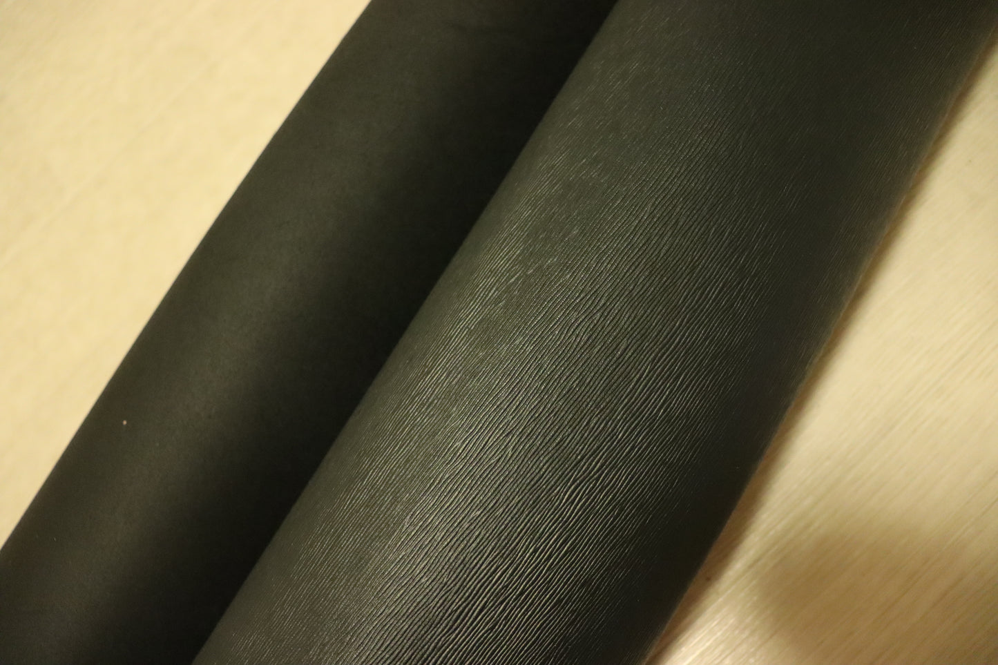 ds28円！新入荷！顔料仕上げ　エピ調型押し　ブラック　230ds