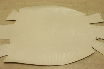 新入荷！リザード　一枚革　オフホワイト　37×35センチ