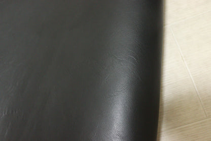 ds50円！イタリアンレザー　ベリー　オイルヌメ　スムース加工　ブラック　85ds