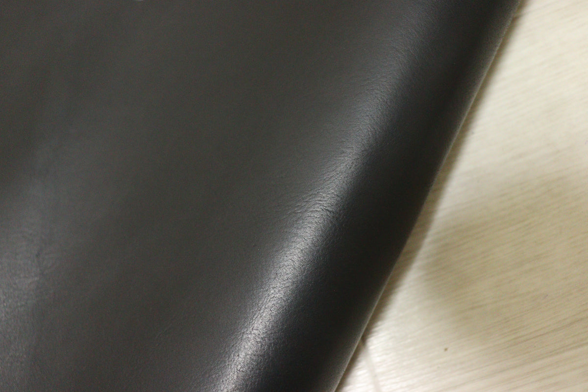 ds68円！新入荷！極厚ショルダー　オイルヌメ　ブラック　スムース加工　135ds