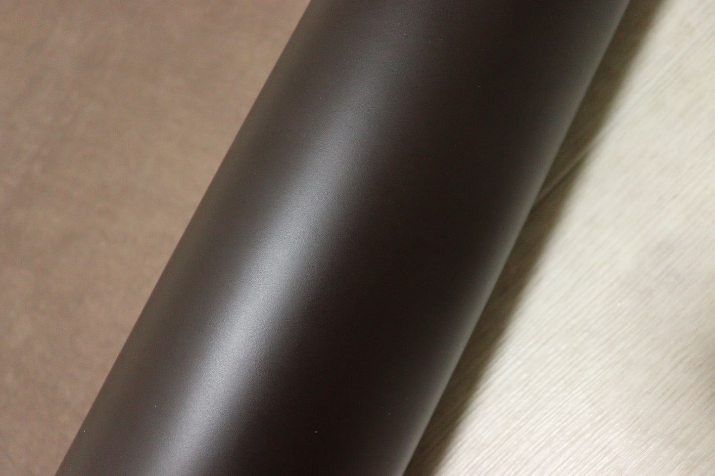 ds75円！イタリアンレザー 　オイルヌメ　ダークブラウン　ショルダー　セミアニリン　75ds