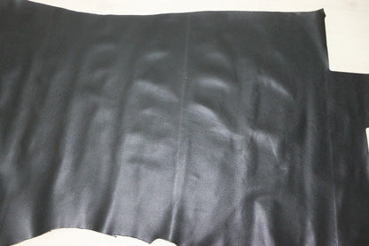 ds28円！新入荷！顔料仕上げ　ブラック　シボ型押し　220ds