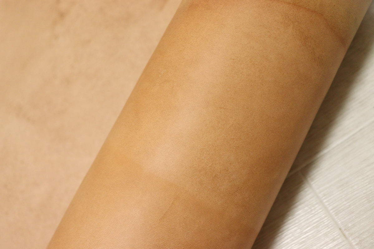 ds48円！イタリアンレザー　ベリー　TAN　オイルヌメ革　70ds