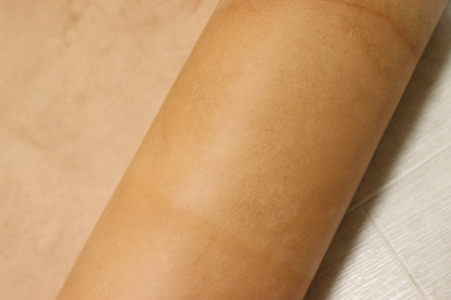 ds48円！イタリアンレザー　ベリー　TAN　オイルヌメ革　70ds