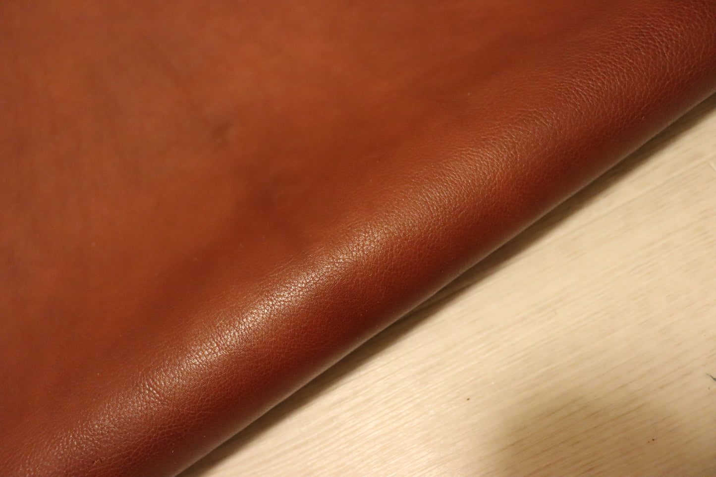 ds35円！新入荷！セミベジタブル　カーフスキン　スムース加工　120ds