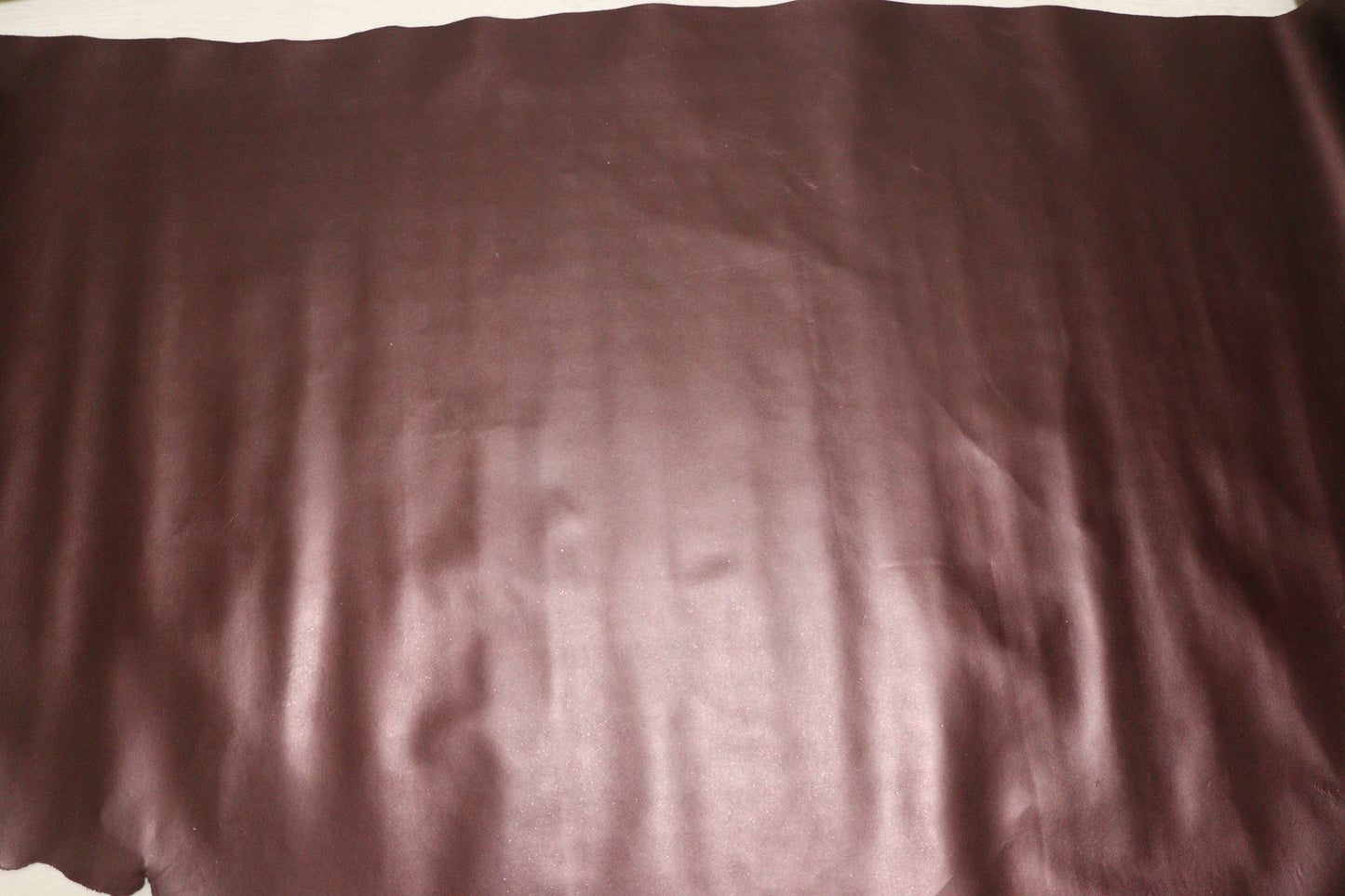 ds28円！新入荷！姫路レザー　ブロンズワイン　ラメ入り　顔料仕上げ　256ds