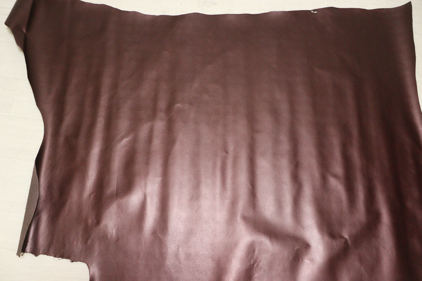 ds28円！新入荷！姫路レザー　ブロンズワイン　ラメ入り　顔料仕上げ　150ds