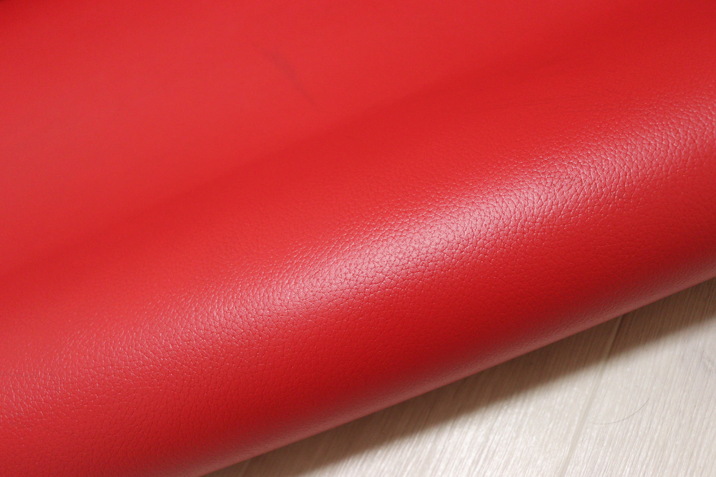 ds20円！新入荷！訳あり　姫路レザー　顔料仕上げ　レッド　シボ型押し　220ds