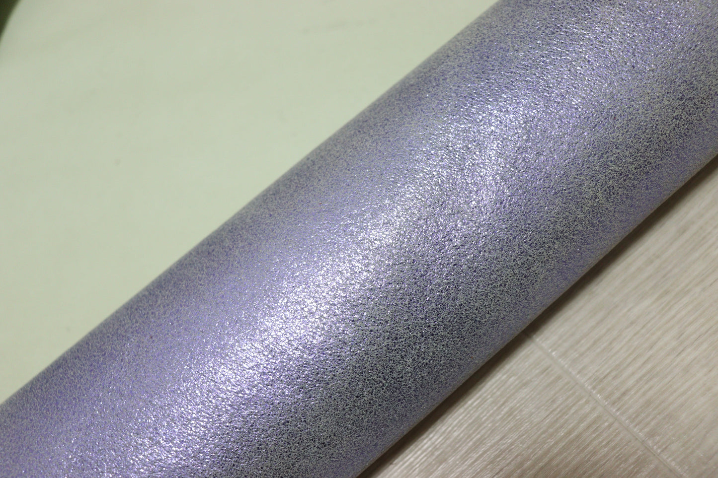 ds25円！新入荷！メタリックアメジスト　豚革　100ds