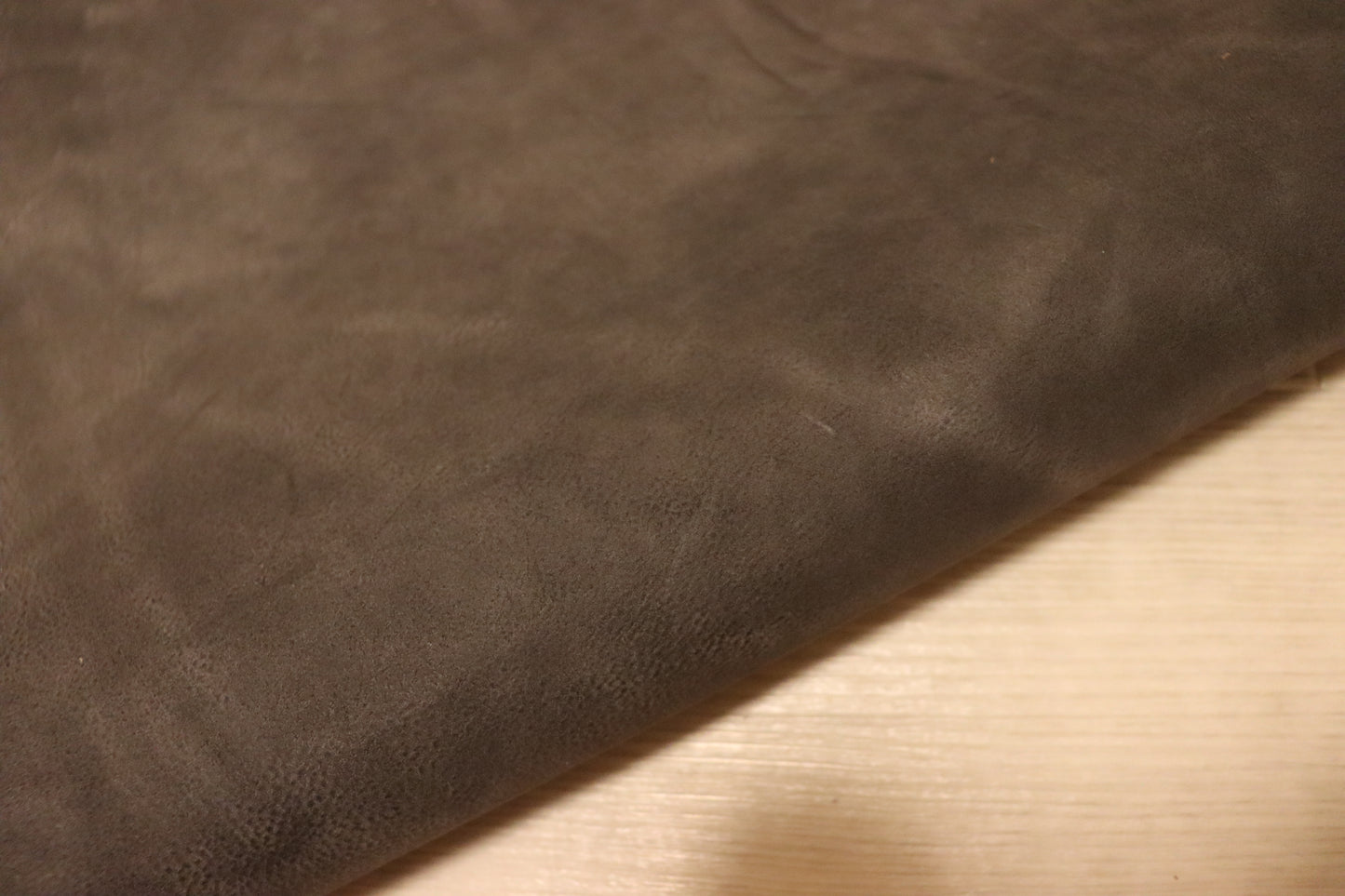 ds25円！新入荷！やや訳あり　CONCERIA STEFANA　吟すり加工　プルアップ　グレー　120ds